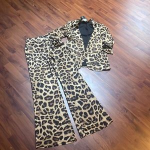 Leopard print pants suit size x small